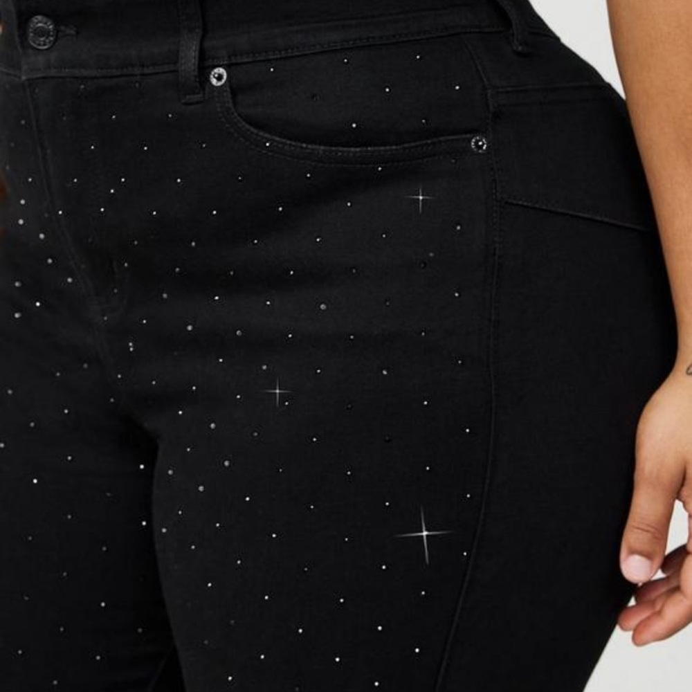 Torrid Black Skinny Jean(28T) - Picture 3 of 6